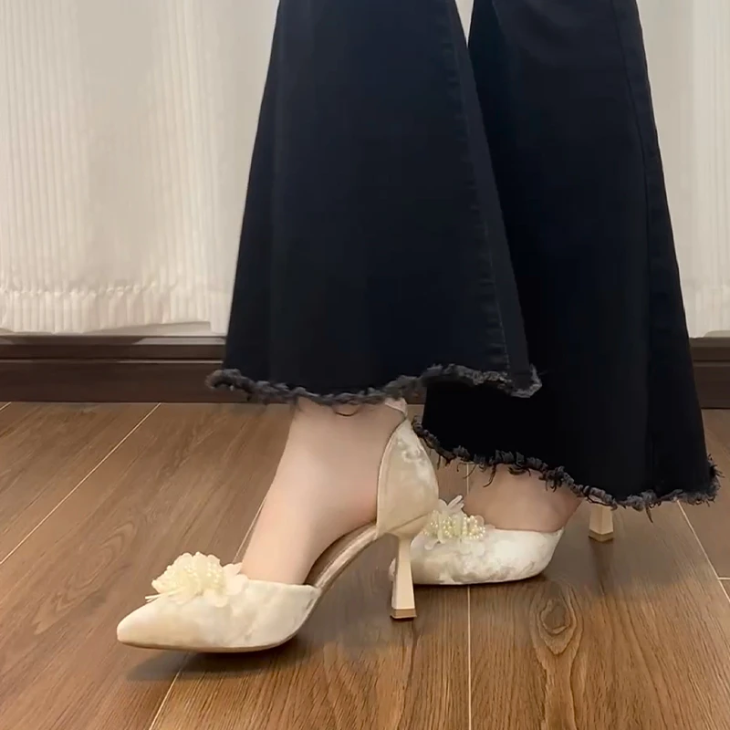 夏季甜美风尖头细跟凉鞋女小个子显高法式高跟侧空单鞋子
