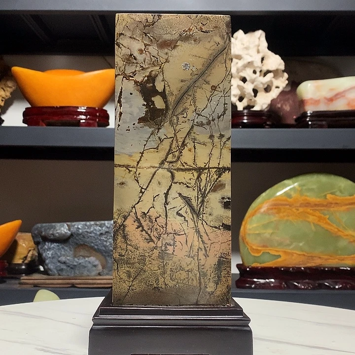 石材高30厘米宽13厘米