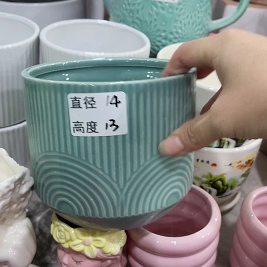 多肉绿植陶瓷花盆9.9包邮，有孔