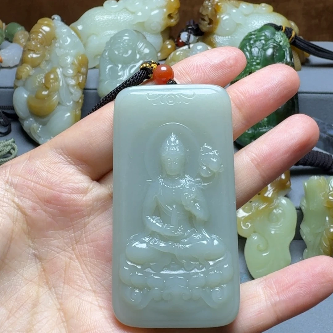 和田玉未镶嵌颈饰