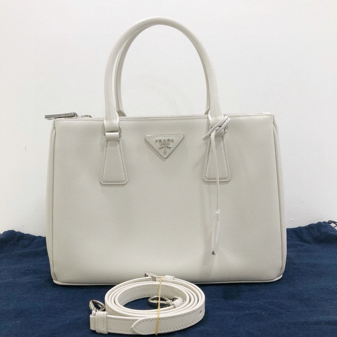 95新 Prada/普拉达 普拉达全皮白银杀手手提单肩斜挎包