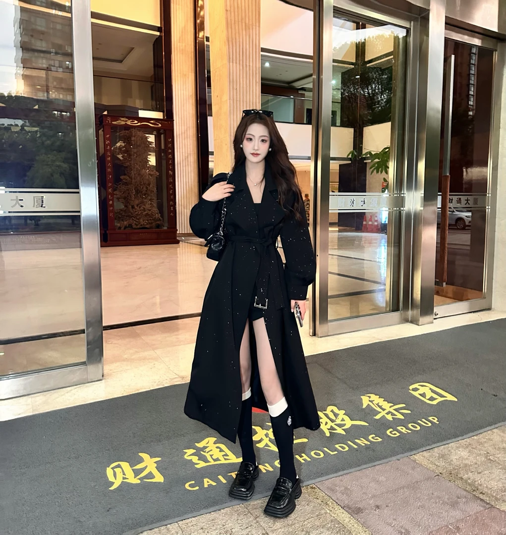 早春新款英伦风中长款风衣外套女春季纯色翻领收腰显瘦百搭时尚