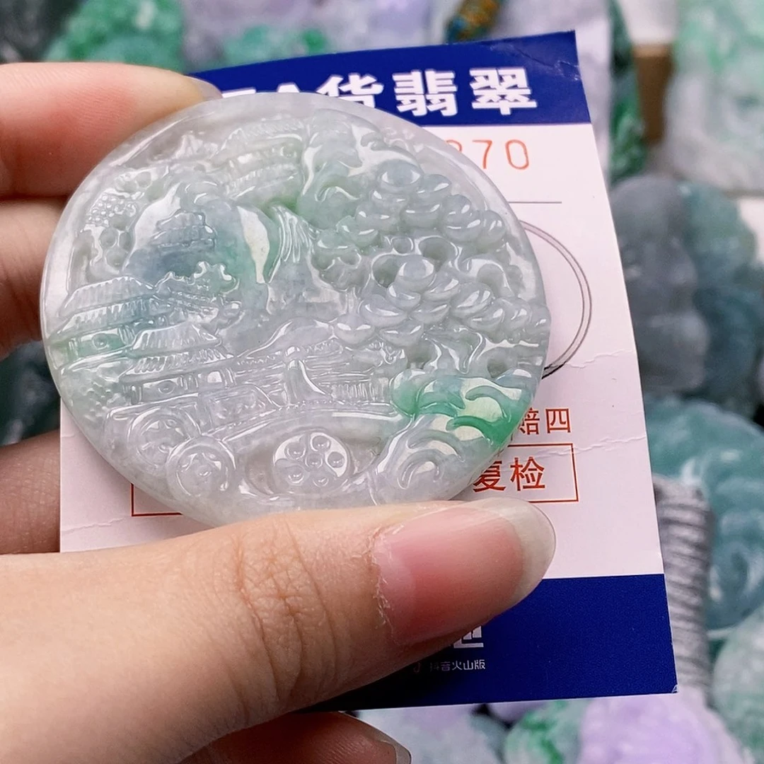 吊坠(不含链)未镶嵌翡翠