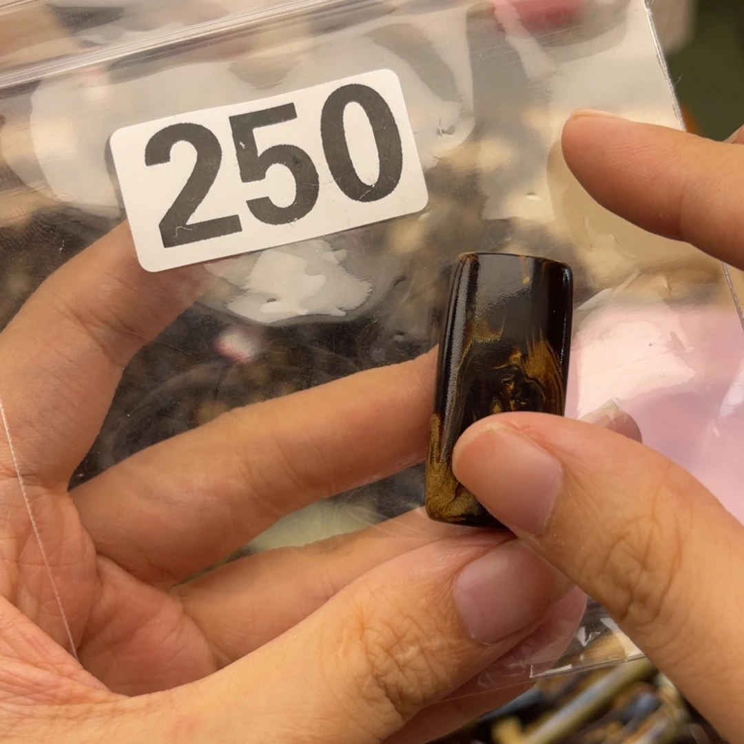 大果紫檀（缅甸花梨）250