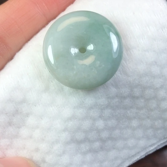 翡翠未镶嵌颈饰缅甸A货，每天下午1点半开播