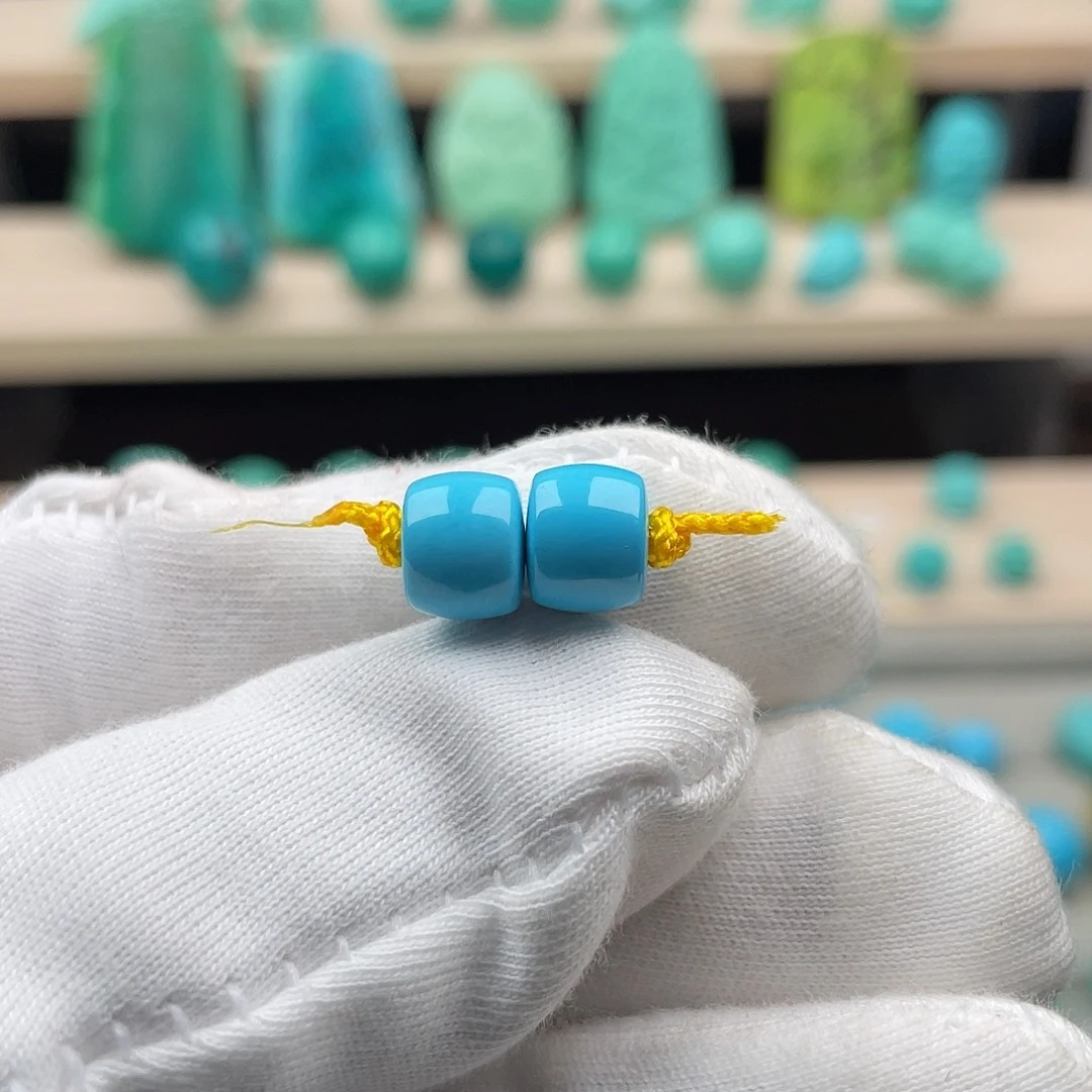 湖北月儿潭蓝料8mm直切一对