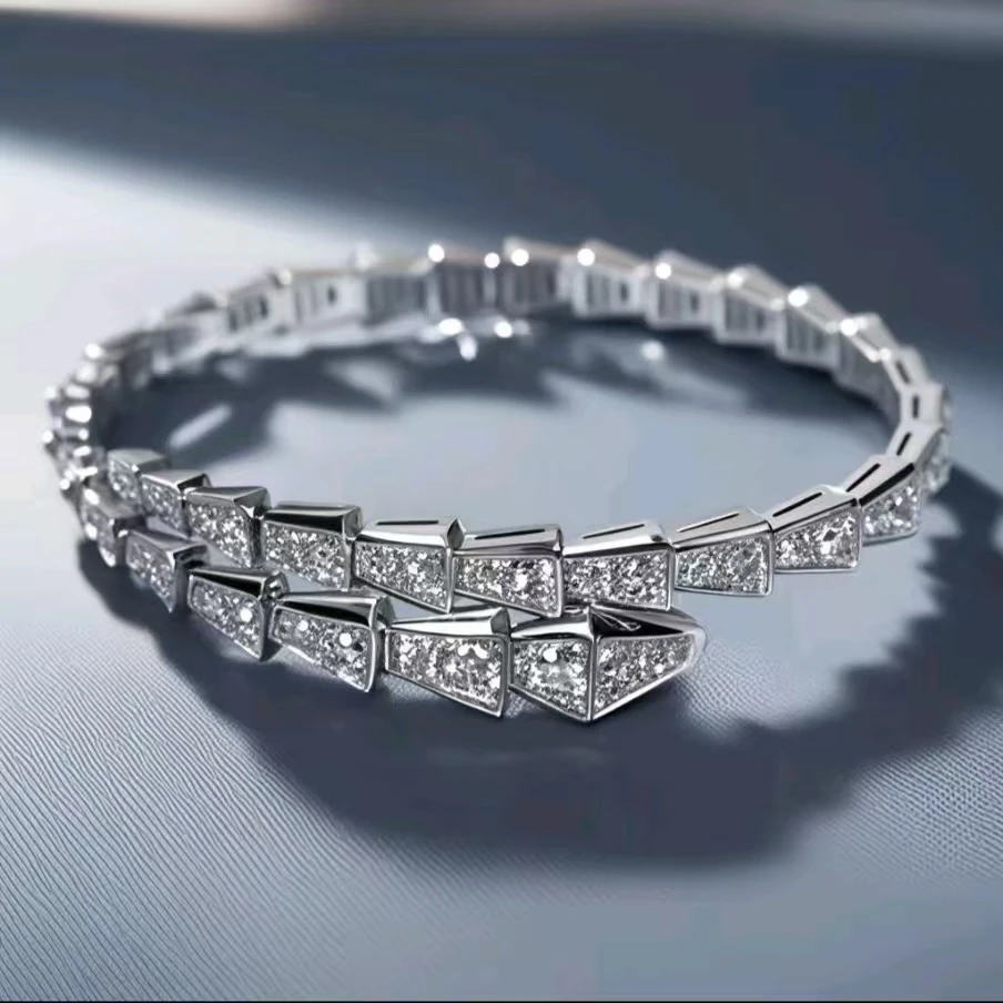 Sz高版本蛇满钻开口手卓【丝巾】