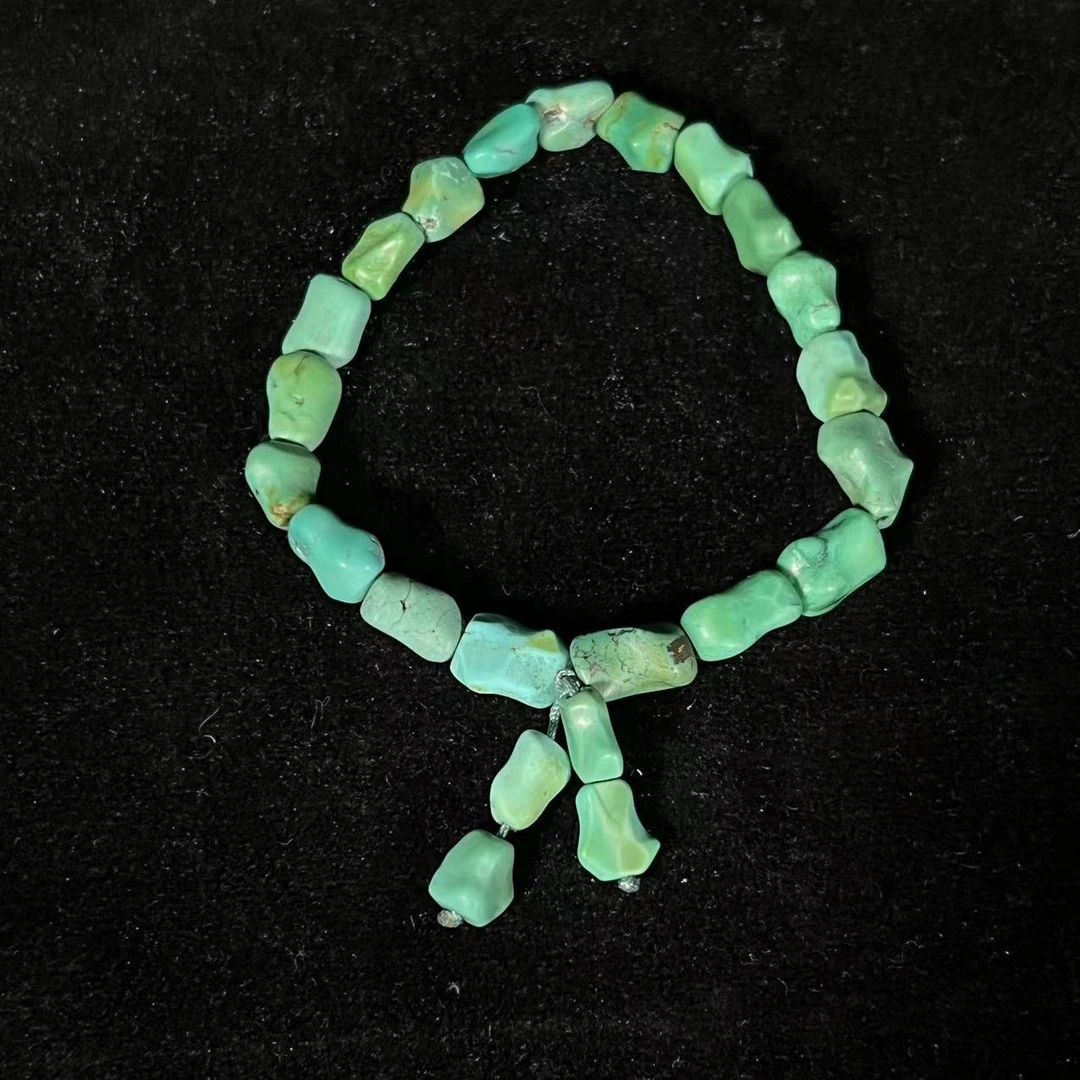 Lot15:  绿松石手串  重：20.8g