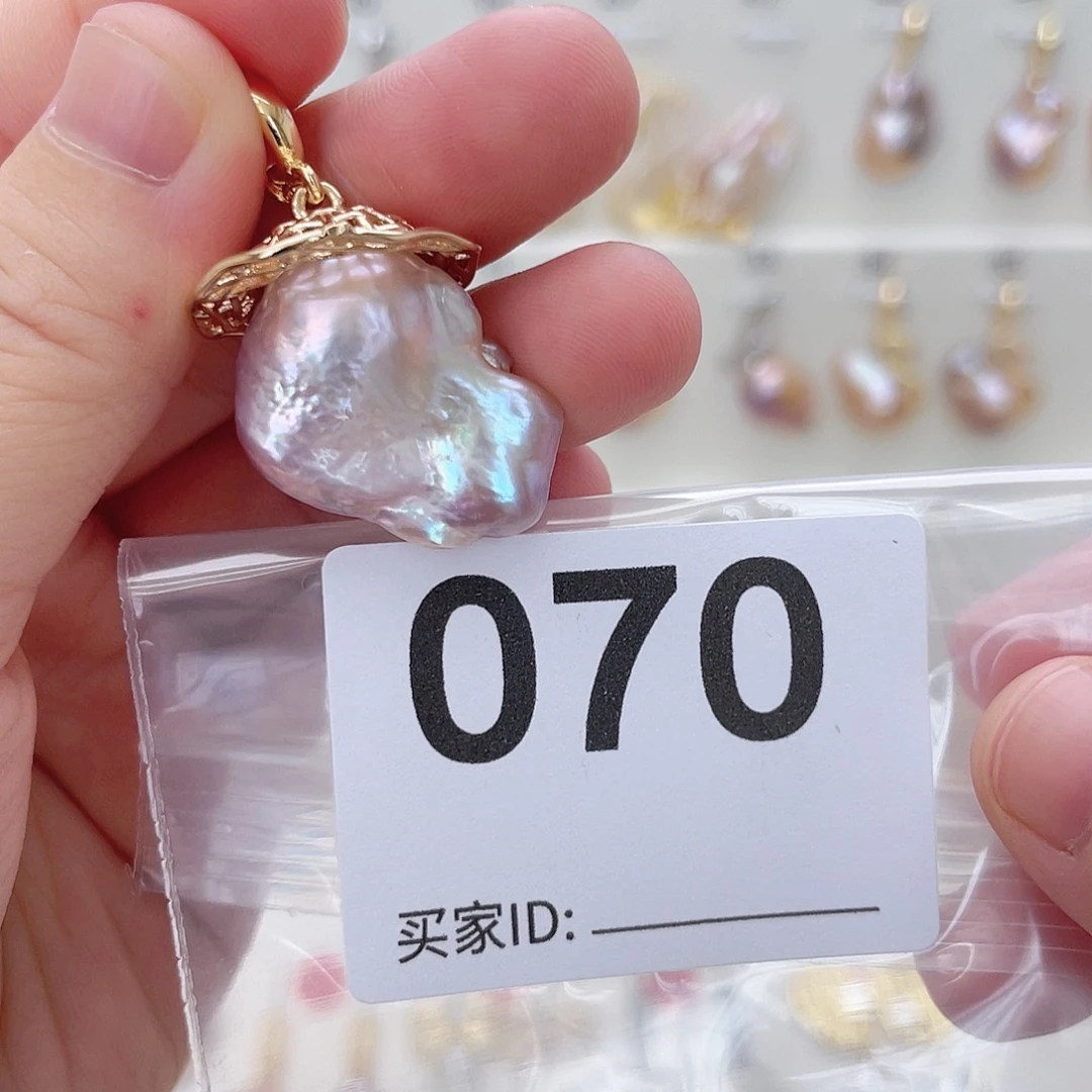 颈饰未镶嵌淡水珍珠