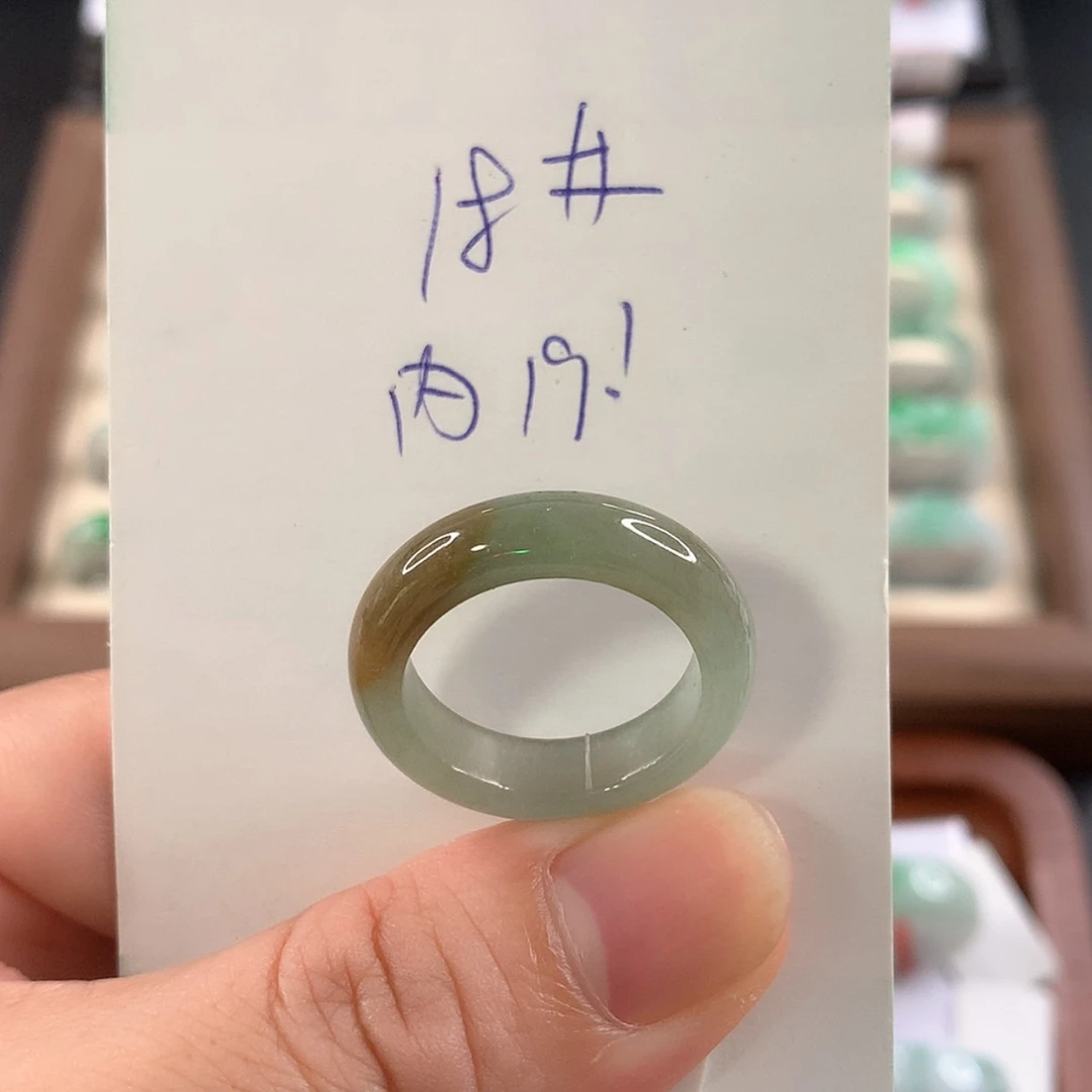 【闪购商品】未镶嵌戒指翡翠18圈