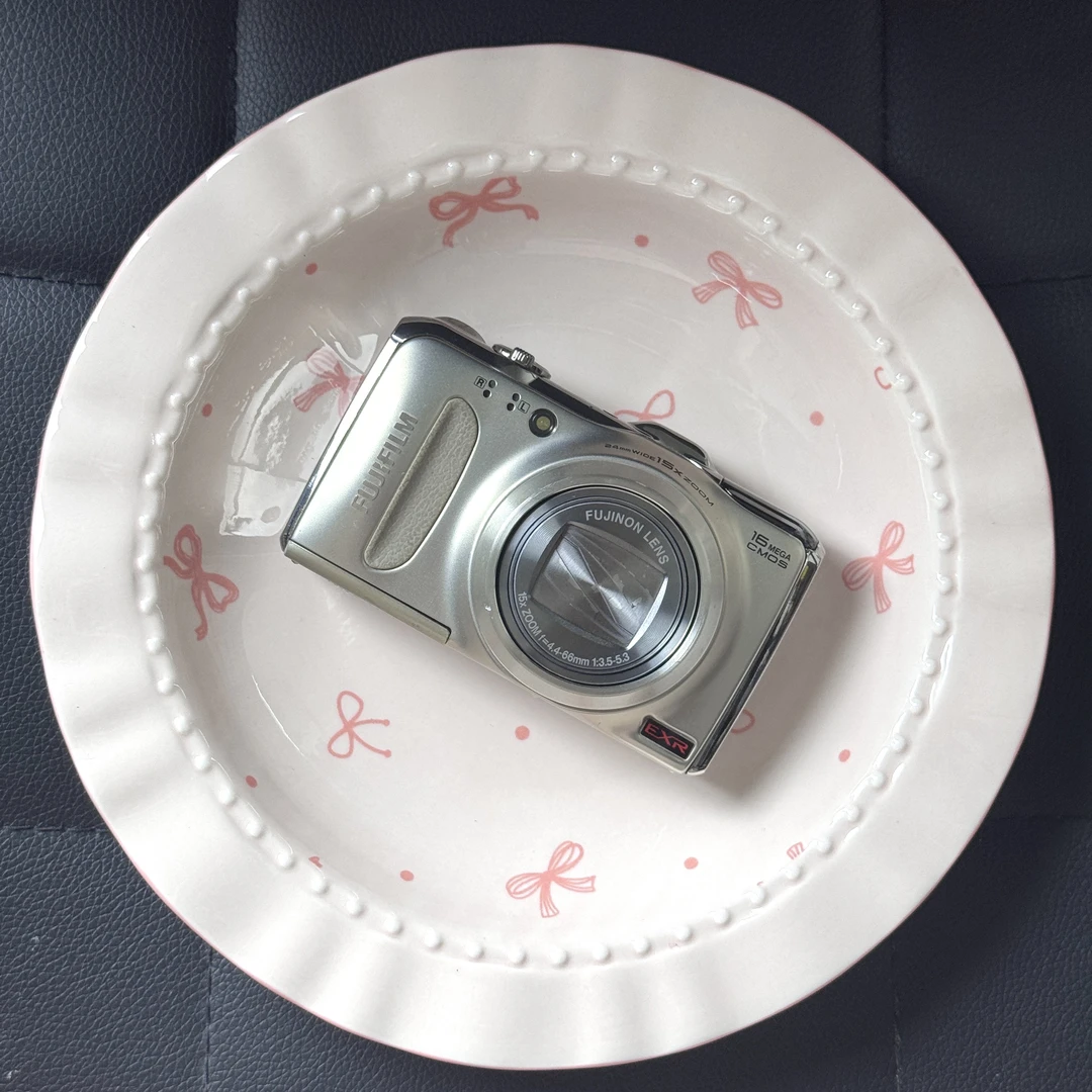 9新 Fujifilm/富士 f550exr 小长焦 胶片色彩 风景人像出色
