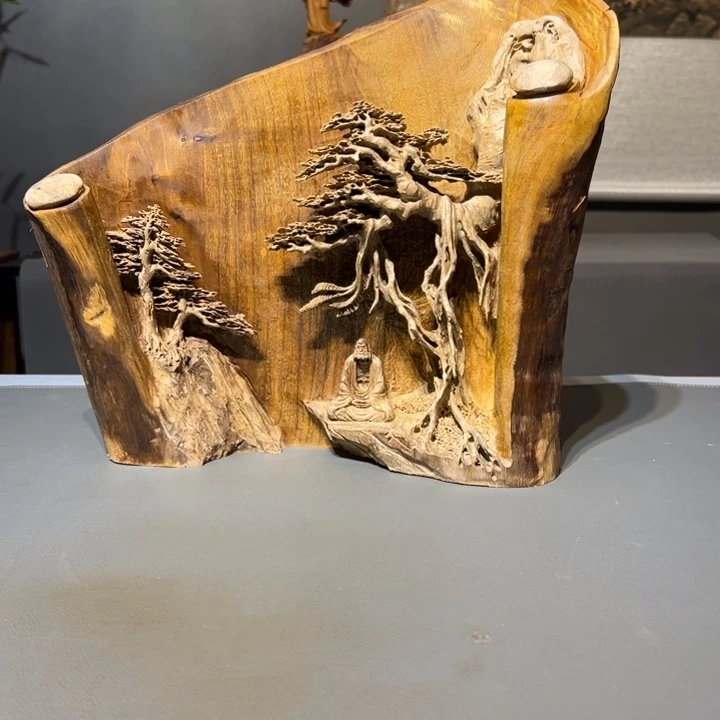 飞***扬金丝楠达摩悟道摆件作品