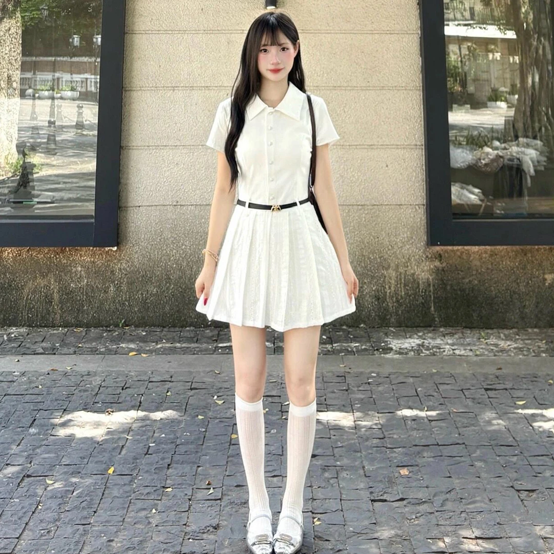 小个子巨好看的学院风衬衫裙子减龄2025新款超火白色百褶女夏季