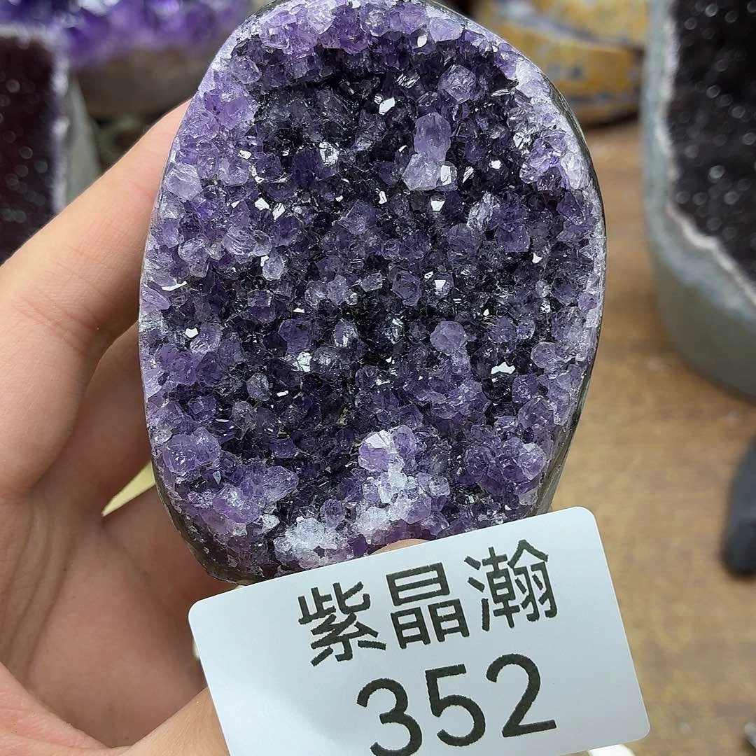 玛瑙/玉髓未镶嵌珠宝奇石