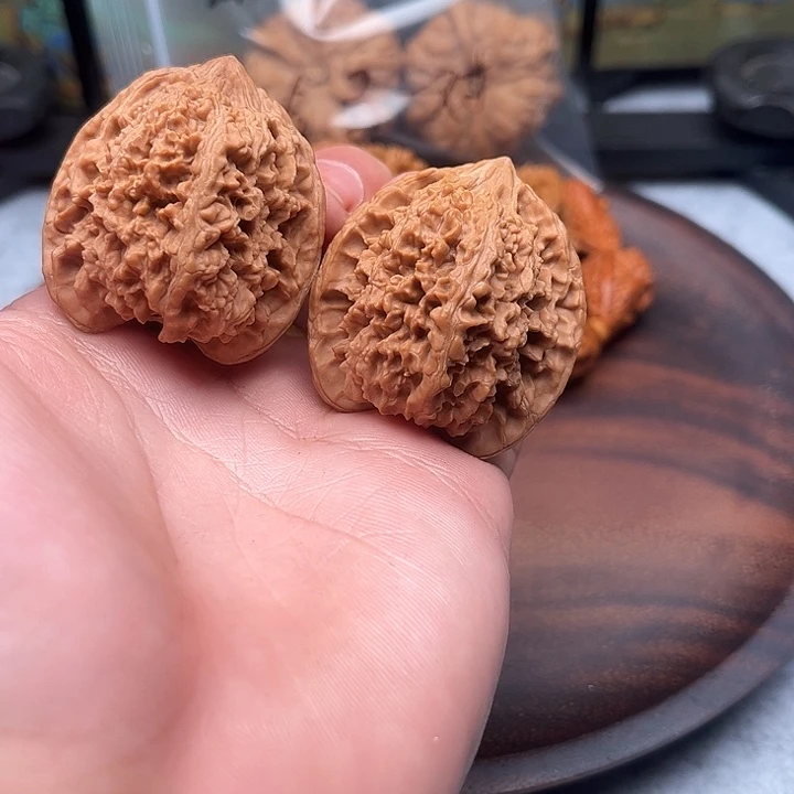 文玩核桃吊坠哈哈哈哈哈哈哈哈
