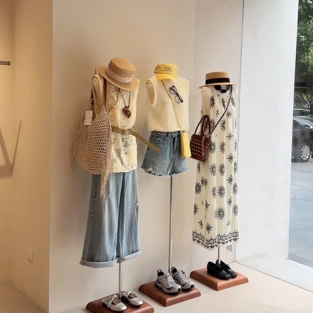 X52 姐妹们福利 夏季格子刺绣长款T裙送包 NO退换