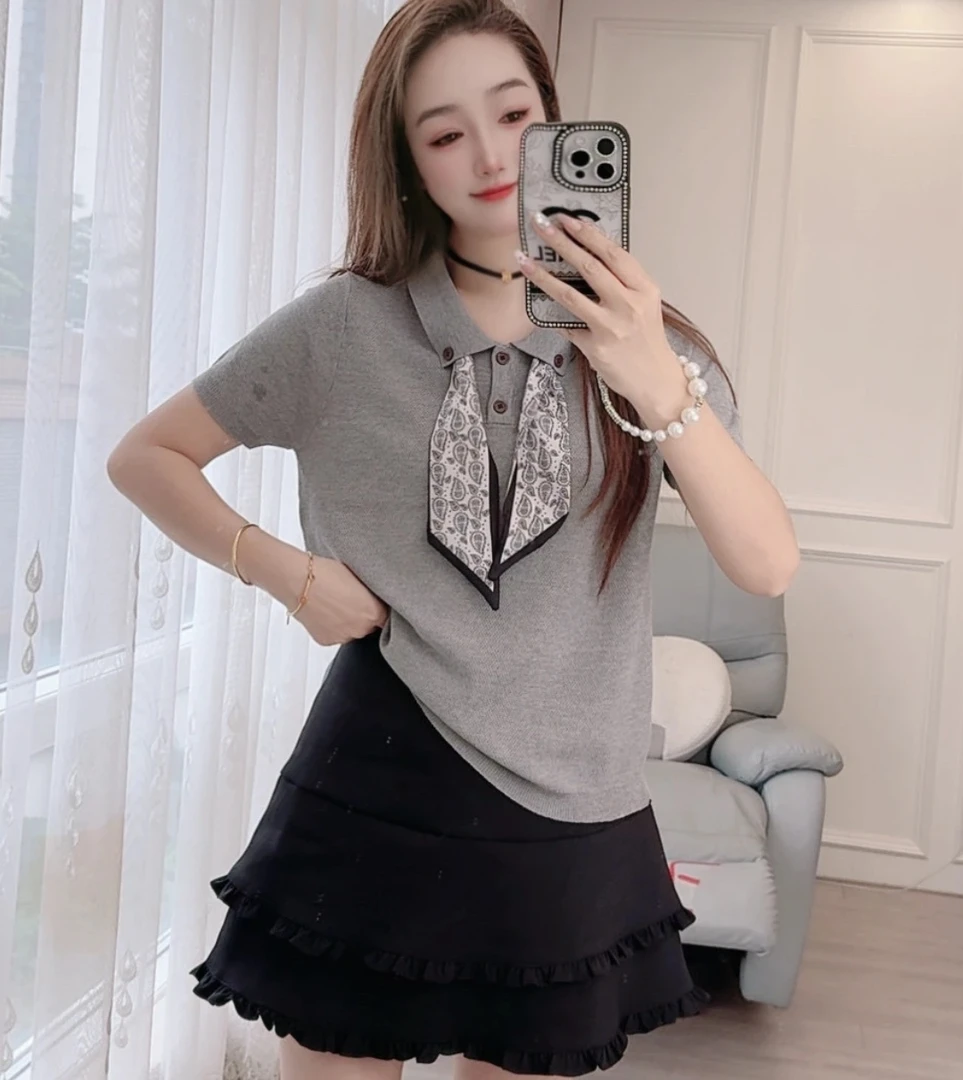 【晨浠定制】韩版百搭灰色短款扣子丝带上衣5652