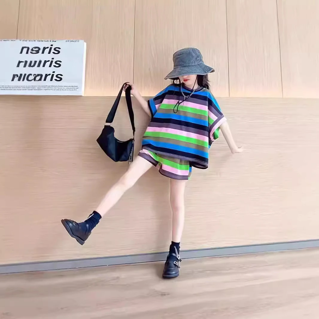 女童夏季短袖短裤套装时髦洋气2025新款儿童休闲夏装条纹两件套