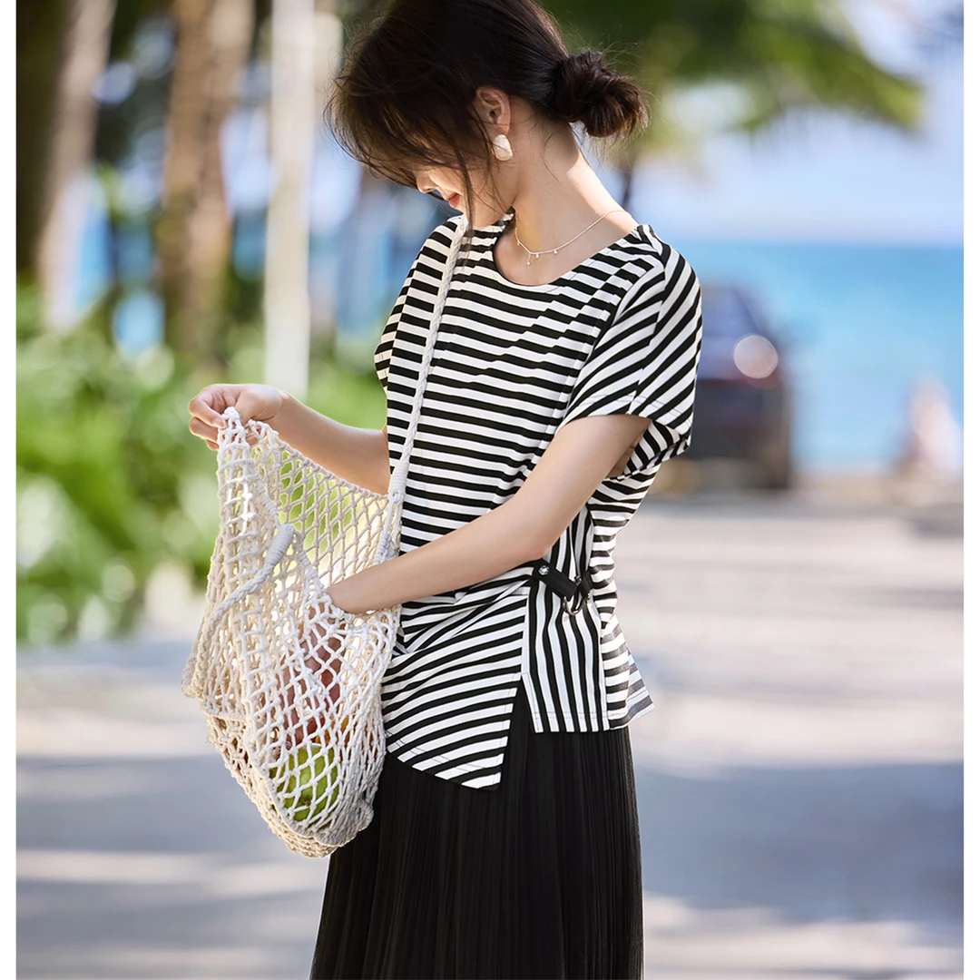 XWI/欣未百搭气质减龄黑白条纹2025夏新款连肩袖黑白条纹T恤6075