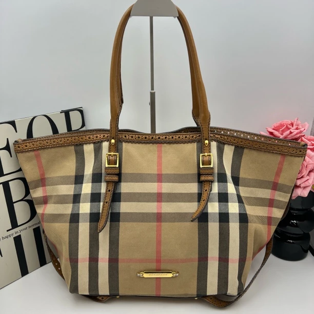 95新 BURBERRY/博柏利 8681/棕色经典格纹单肩托特包
