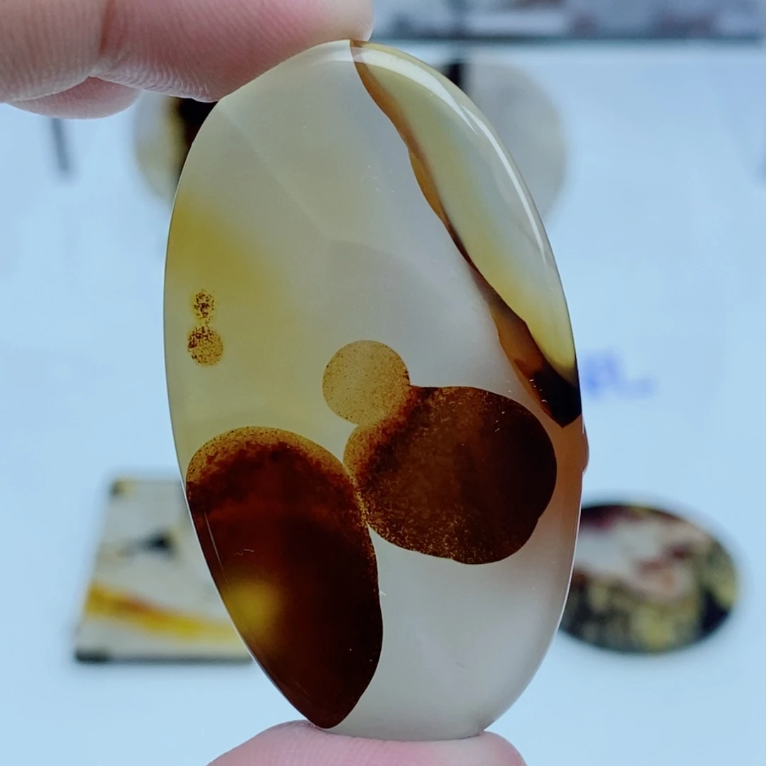 玛瑙/玉髓未镶嵌珠宝半成品