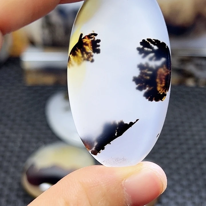 玛瑙/玉髓未镶嵌珠宝半成品