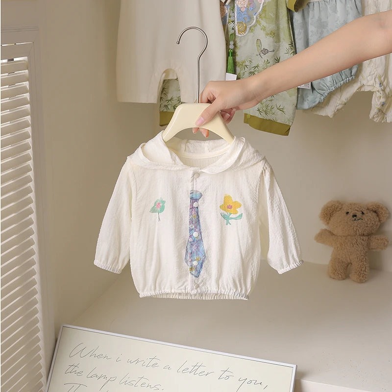 夏季新款宝宝外套儿童薄款夏天外出防晒服婴儿透气连帽上衣洋气