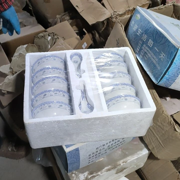 摆件陶瓷盘子碗啥都有