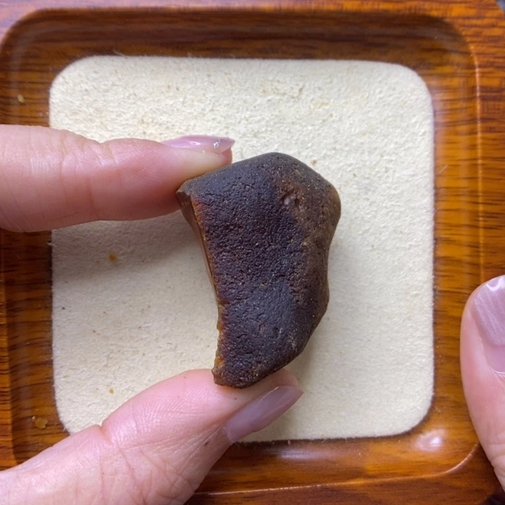 未镶嵌定制琥珀敏