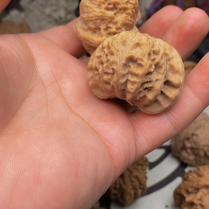 猴头核桃吊坠小*宫灯狮子头