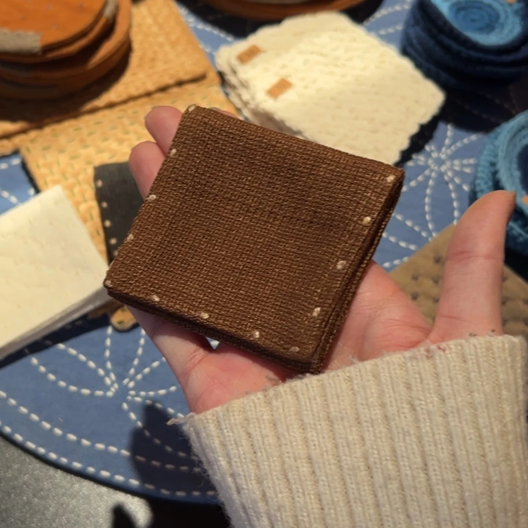 摆件陶瓷。        陶瓷。