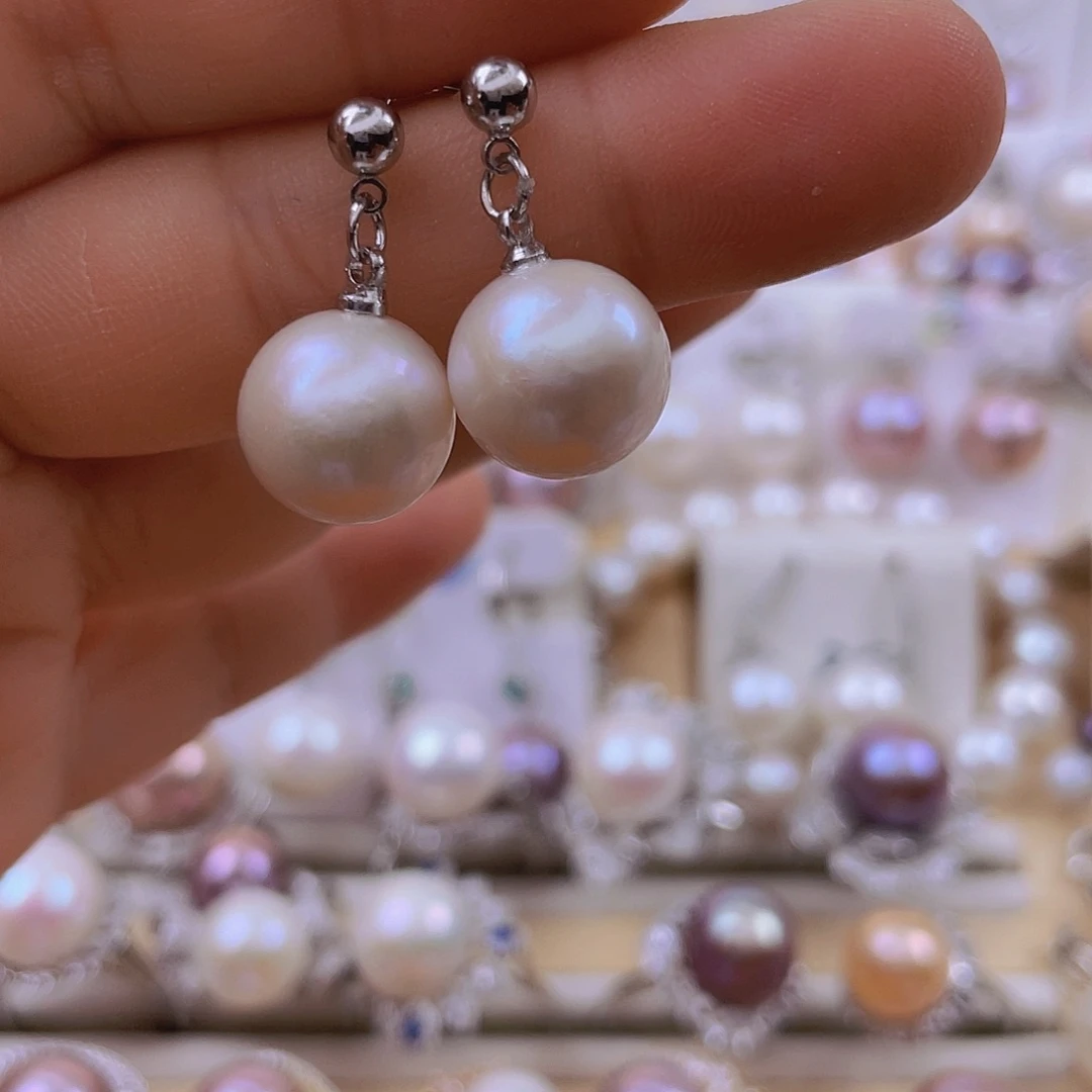 未镶嵌淡水珍珠耳饰