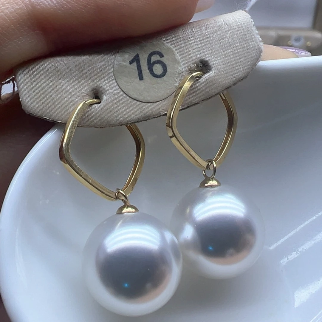 18K金镶嵌淡水珍珠耳饰