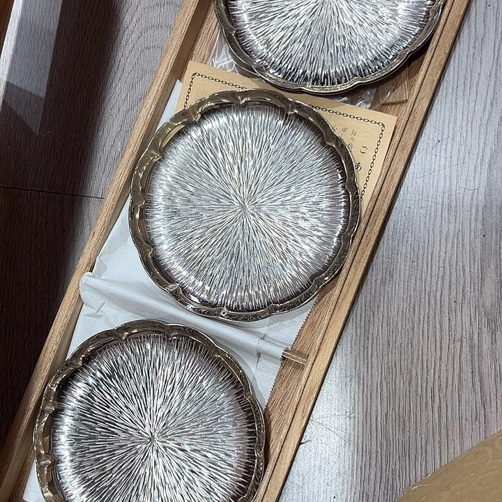 岩*新亿阁中古杂项谨慎参拍