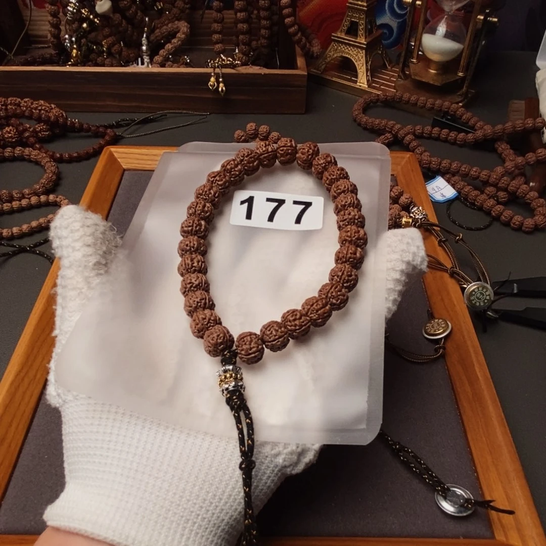 吊坠金刚菩提M*N哦哦哦哦哦哦哦哦哦哦哦哦哦