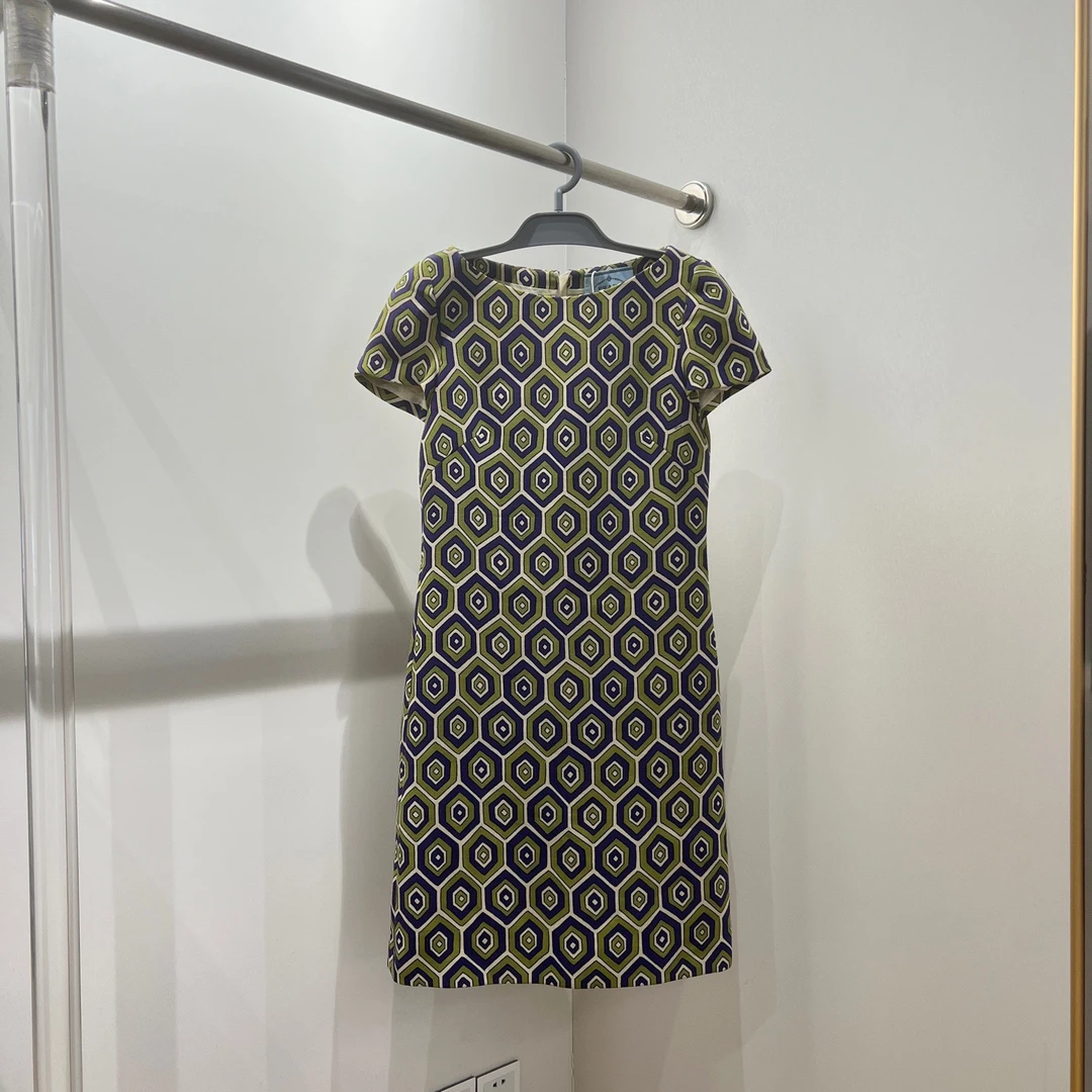 99新 Prada/普拉达 ss244 几何图案印花短袖连衣裙 38码 羊毛