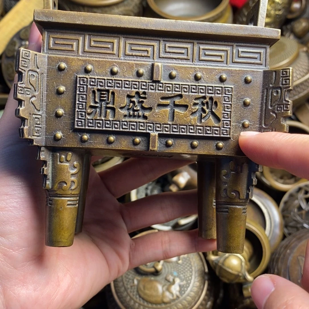 精美铜器做工精良