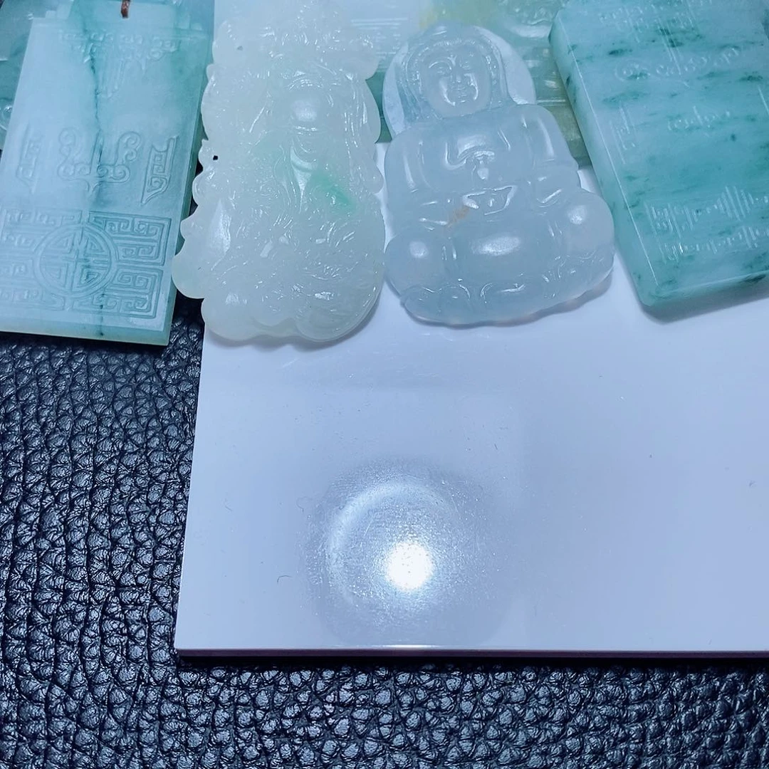 定制翡翠未镶嵌毛货付款后确认抛光
