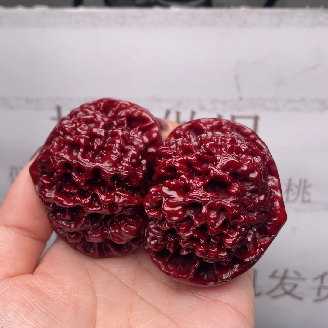 用***5文玩核桃吊坠官帽