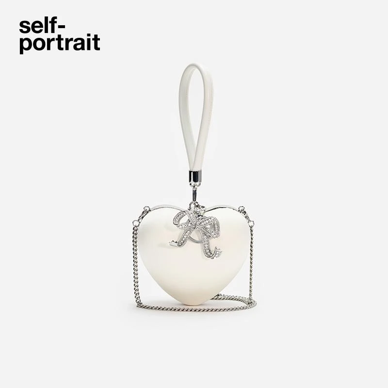 self-portrait2025春夏新款时尚气质白色心形缎面云朵链条手拿包