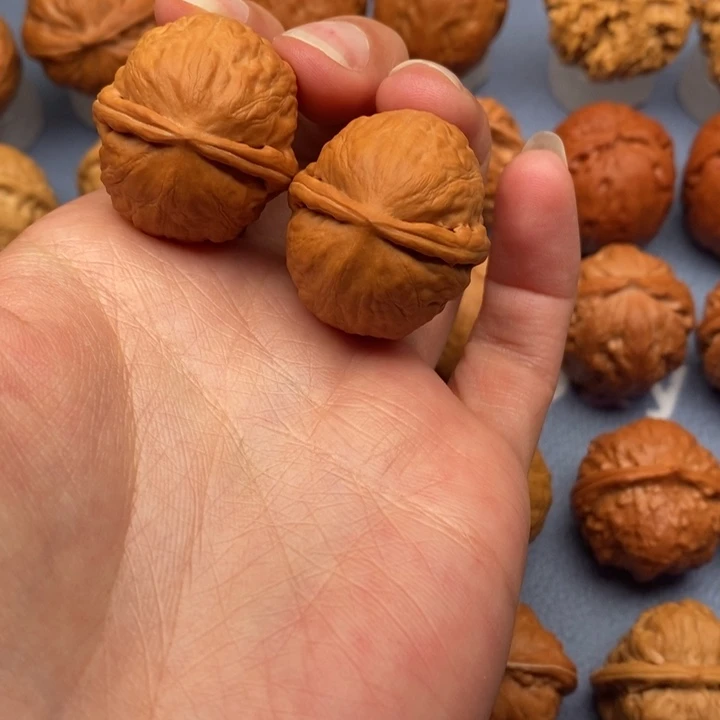 文玩核桃把件大枣