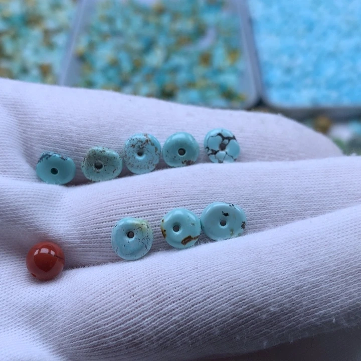 南红玛瑙未镶嵌珠宝奇石