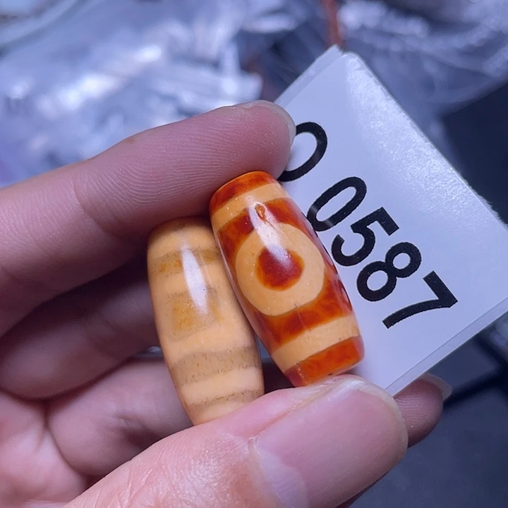玛瑙/玉髓未镶嵌珠宝半成品瑕疵