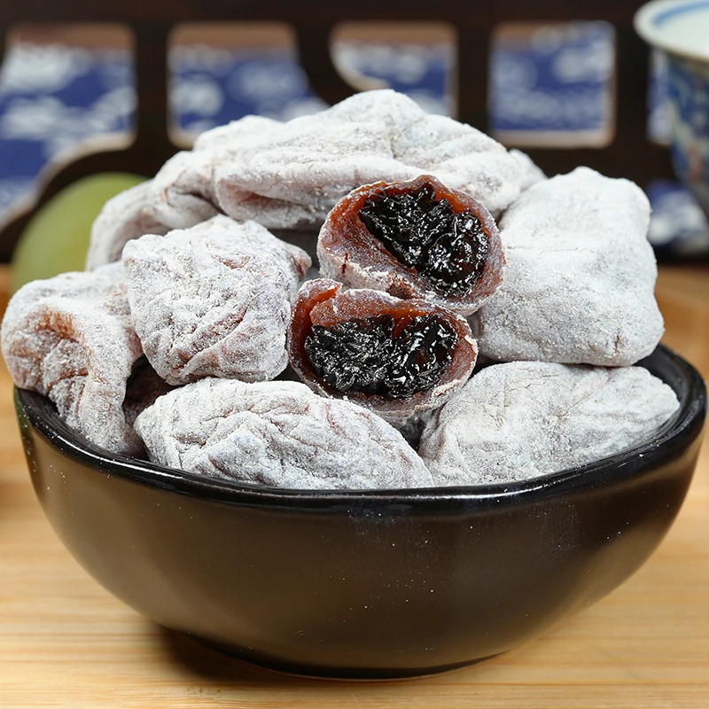 爆浆葡萄梅子陈皮味夹心无核梅饼青梅抱葡萄干蜜饯果脯酸甜零食