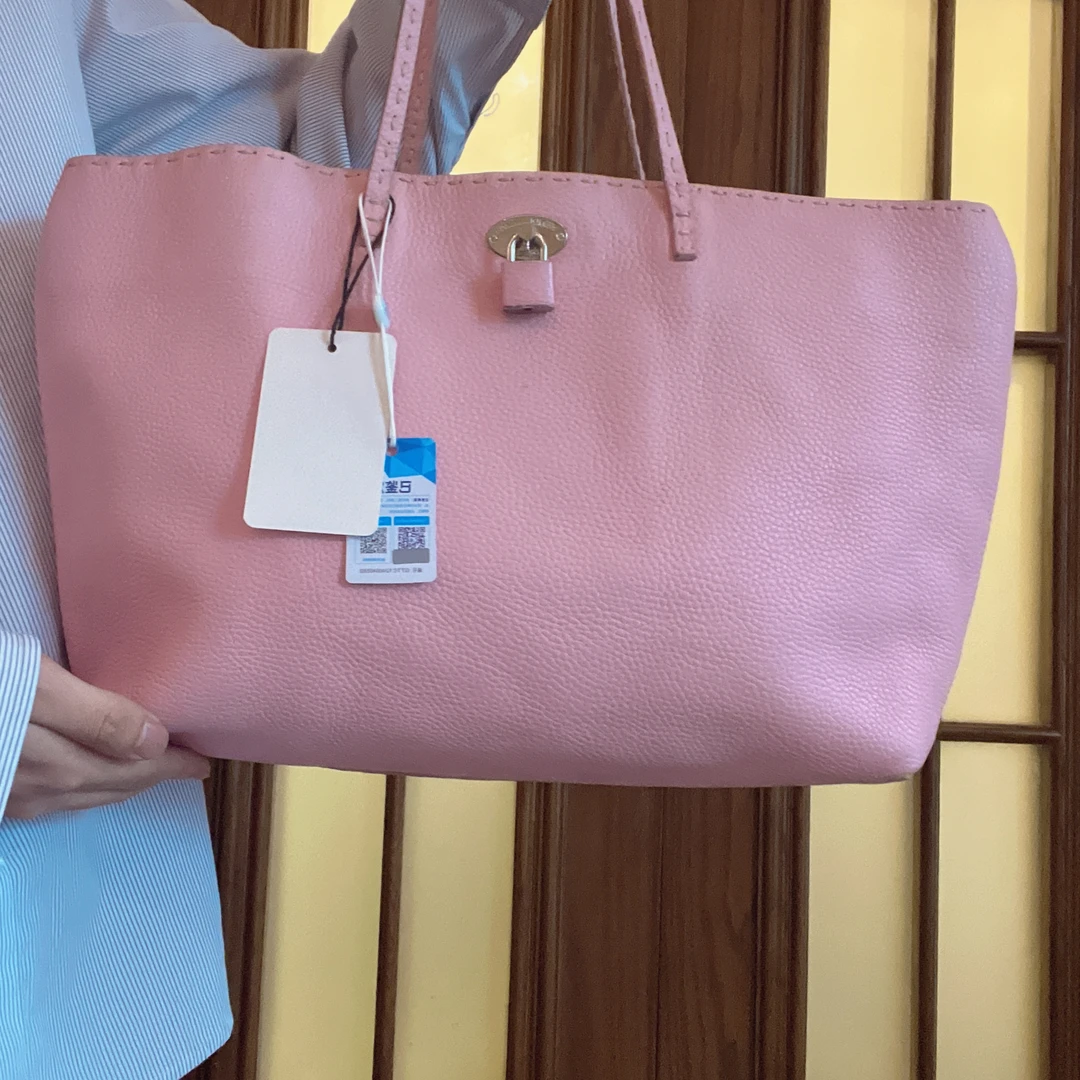 95新 FENDI/芬迪 【涛】22PP02 粉色荔枝皮手提腋下托特包