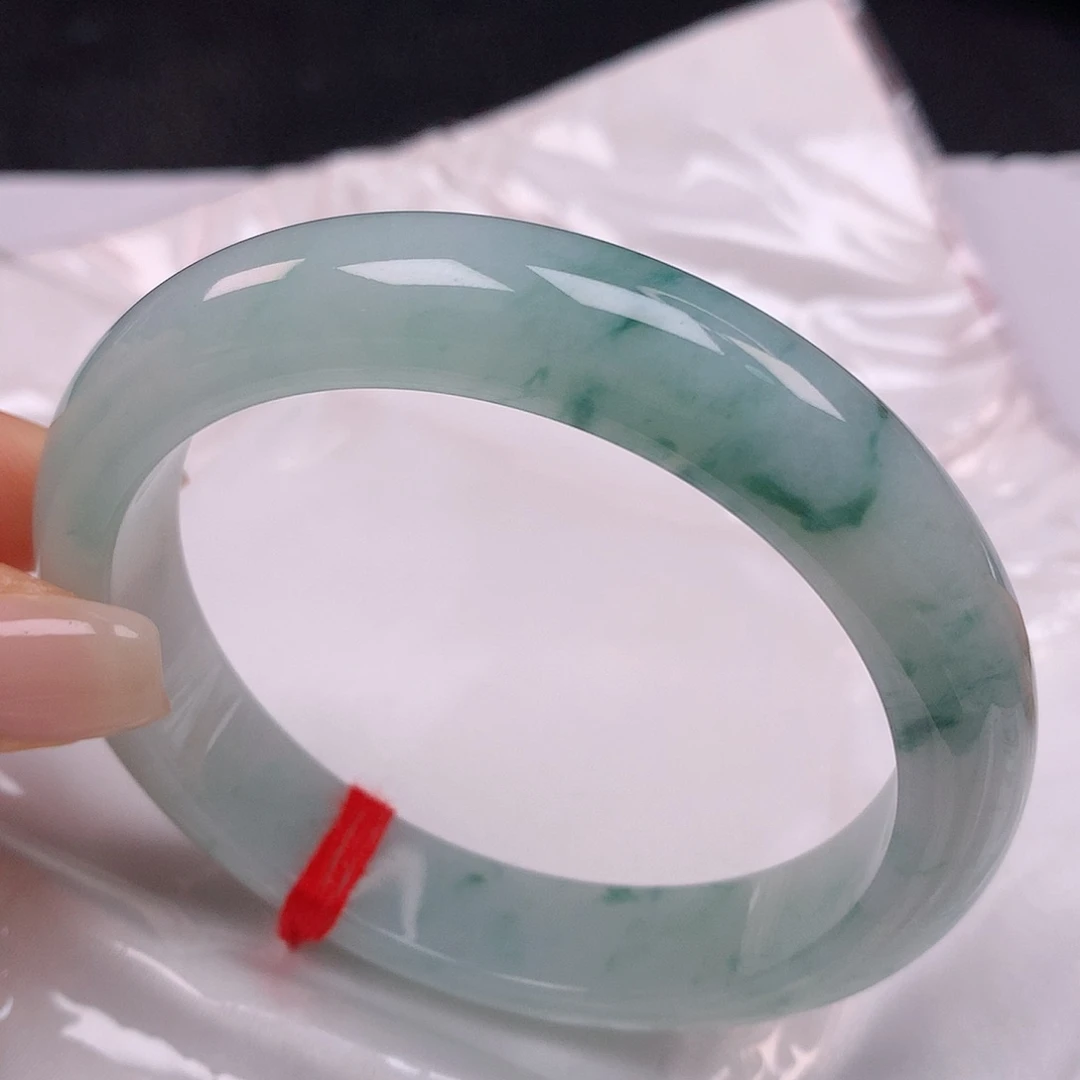 【闪购商品】翡翠手镯未镶嵌59翡翠手镯