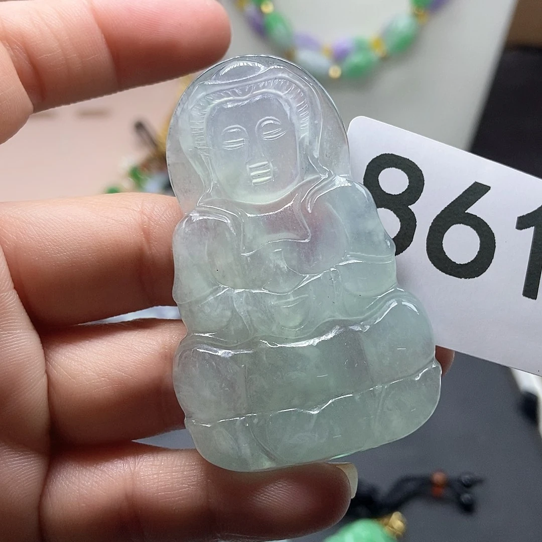 翡翠吊坠(赠链)未镶嵌