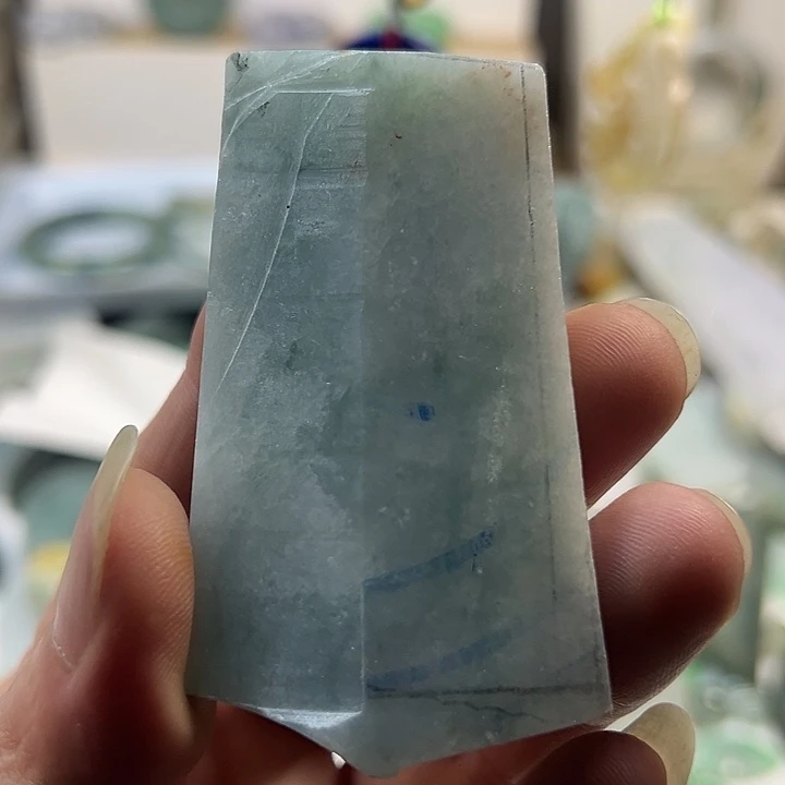 翡翠挂件未镶嵌毛