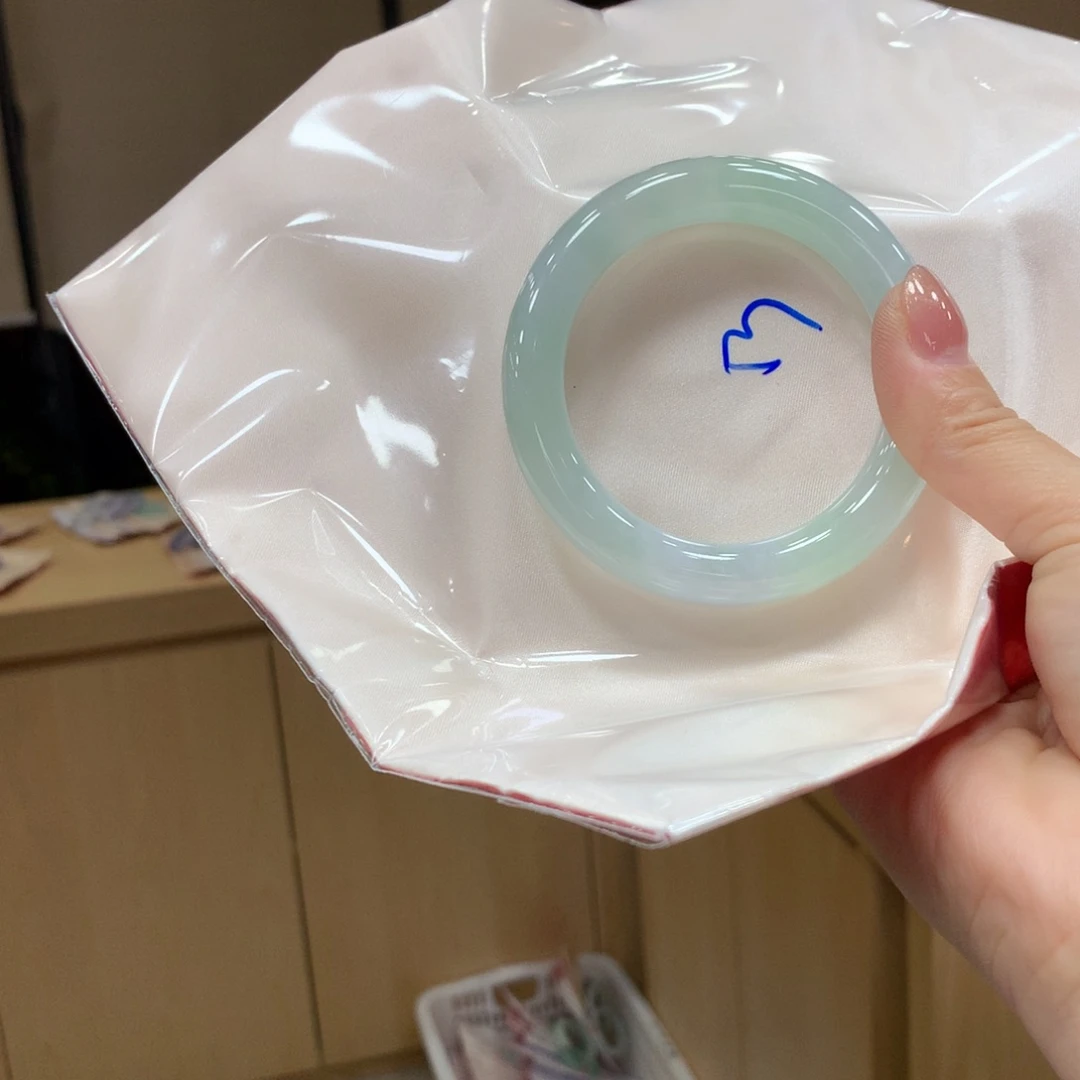 未镶嵌手镯翡翠不退不换