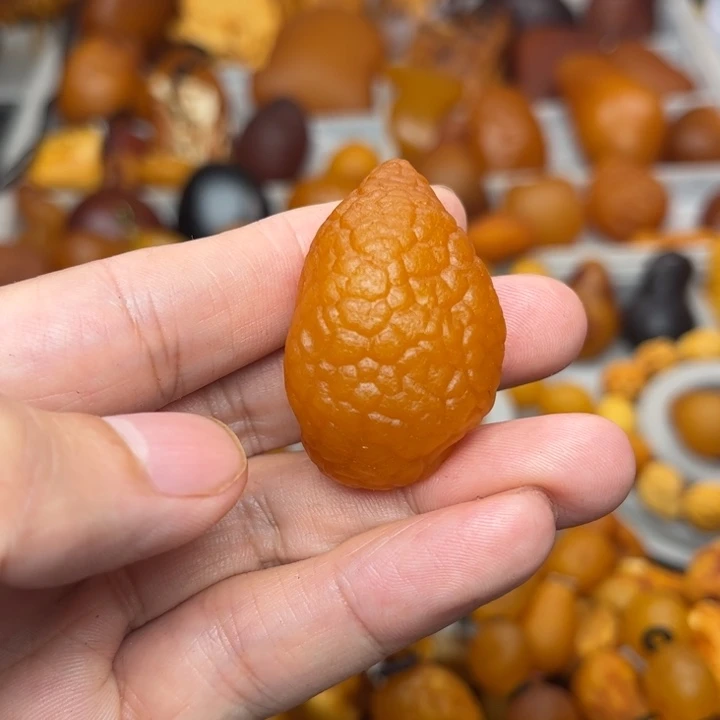 琥珀未镶嵌裸石天然蜜蜡吊坠